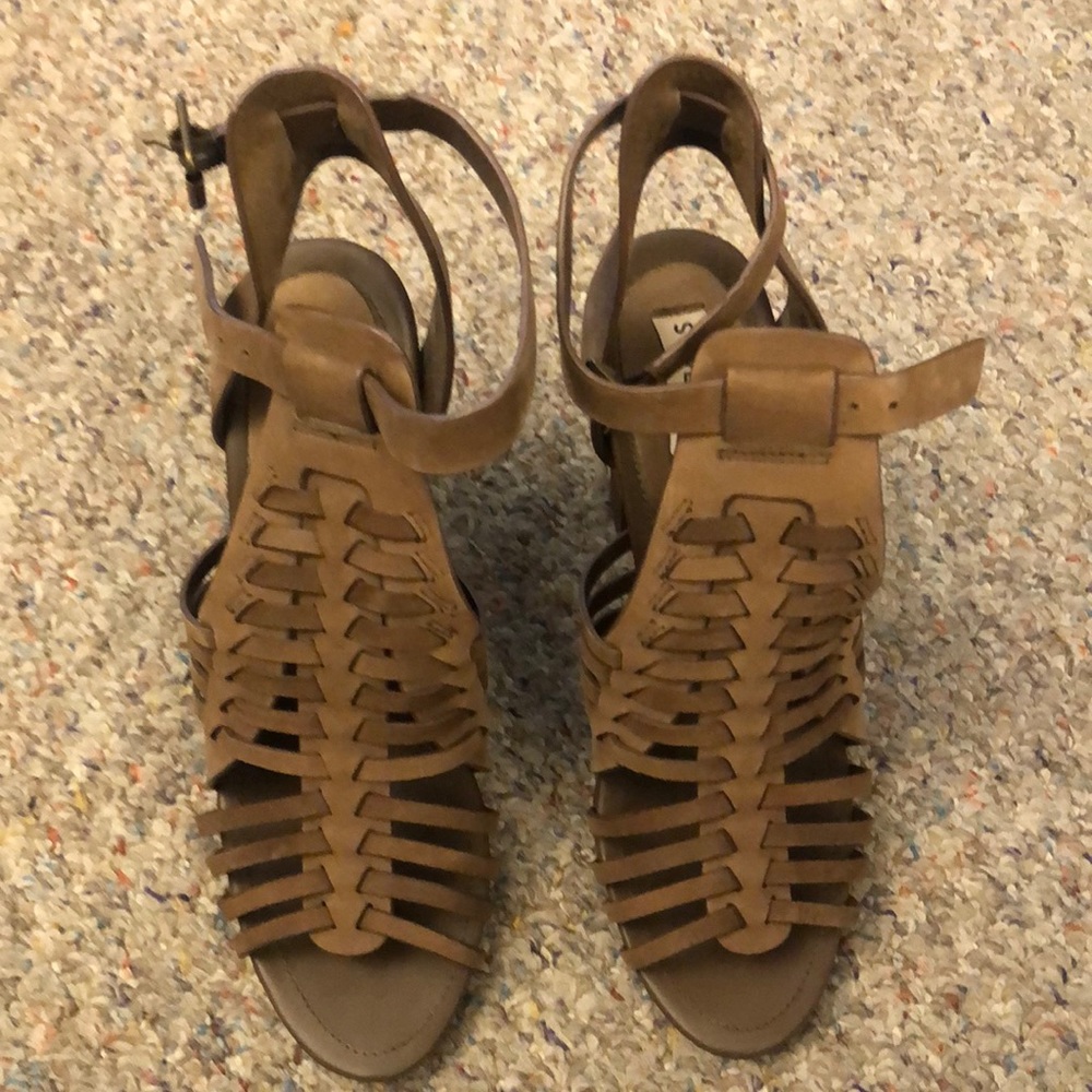 Steve Madden Sandrina Brown heels SIZE 8.5m